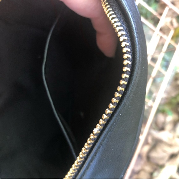 NWT Valentino Orlandi Zip Crossbody-Black-Designed in Italy 🇮🇹 - Picture 6 of 10